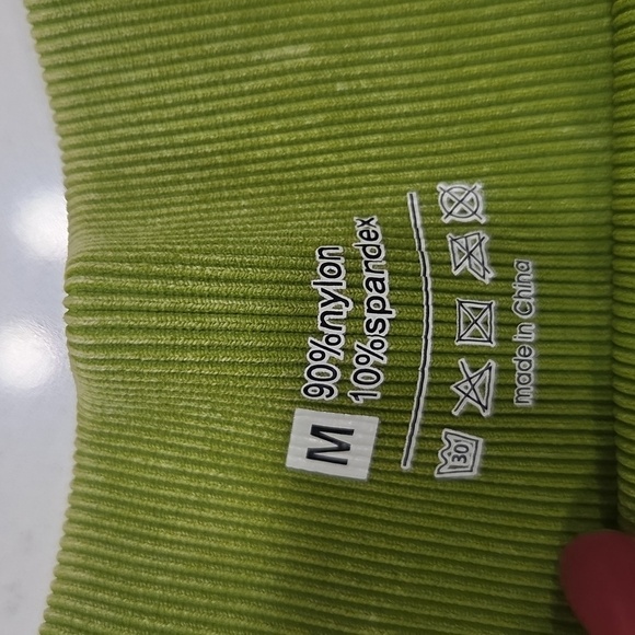 Green Ribbed Two-Piece Set Sz M NEW WITHOUT TAG - Picture 2 of 11